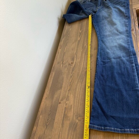 Fran Denim Women’s 31 Blue Dark Wash High Rise Ellen Flare Jeans - Picture 12 of 12